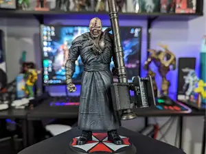 Resident Evil 3 Nemesis Figure The Formidable v2