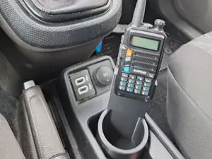 Baofeng uv9r Autohalterung (Getränkehalter)