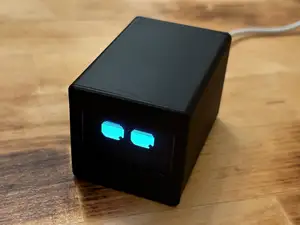 "Blinky" - the ESP32 Bezel Case with OLED Front
