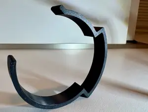 Multi-Diameter Cable Clamp for Tubular Structures