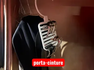 CinturaHook –  Ordine al Guardaroba