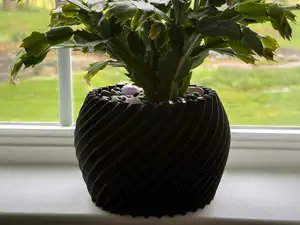 Spiral Grooved Plant Pot