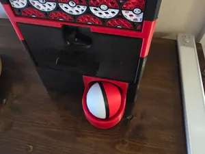 2" Pokéball Themed Gachapop Ball