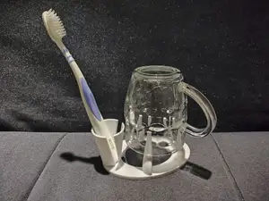 Toothbrush cup holder(牙刷杯托)