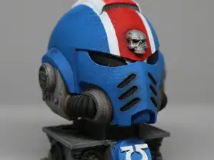 3D Printed Ultramarines Helmet Bust