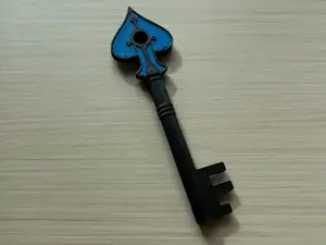 Resident Evil - R.P.D. Key Collection - Spade Key