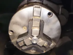 Universal Lathe chuck stop