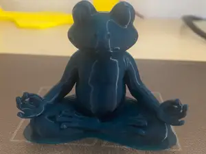Meditierender Frosch
