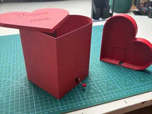 Heart Box with Hidden Musicbox – Custom Lid
