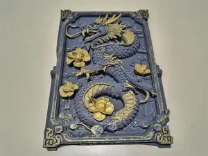 Bassorilievo di Drago + vernice acrilica oro