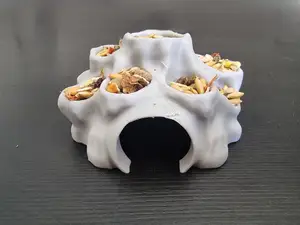 Casa per roditori con mangiatoia