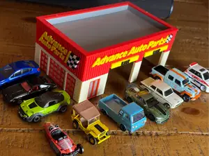 1:64 Advance Auto Parts Diorama