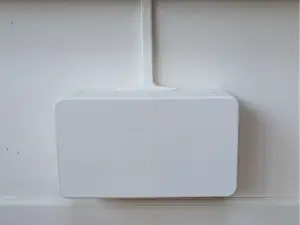 Wall mounted cable box