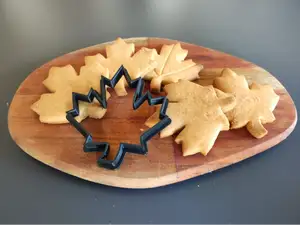 Taglia biscotti FOGLIA D'ACERO