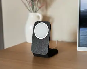 MagSafe Phone Stand