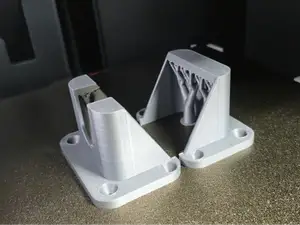 Extension cord bracket