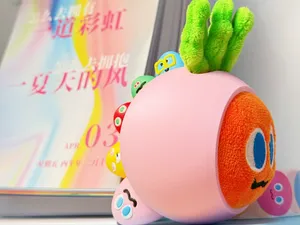 五月天 彩虹恐龙卜 卜卜头套