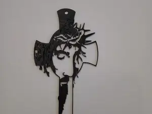 Jesus cross face