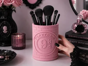 Pastel Goth Harry Potter Platform 9 3/4 Brush pen