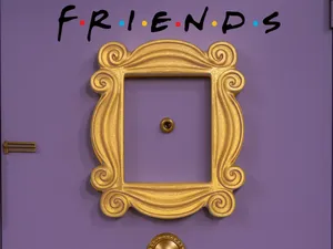 Friends Peephole Frame inspired on the TV show