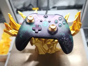 Chiral Crystal Controller Cradle