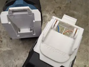 Battery Parkside2Makita Adapter