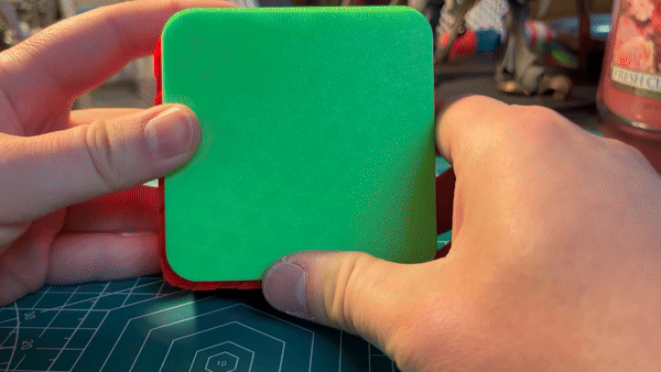 Slide lock box