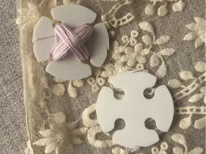 Flat Thread Bobbin Holder
