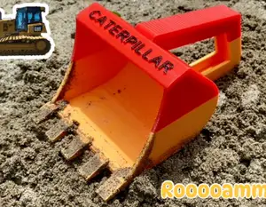Custom sand shovel