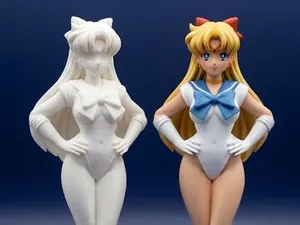 Sailor Venus figurine