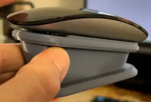 Magic Mouse Dock (Apple)
