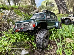 Paragolpes 1/10 con hueco integrado para winch 