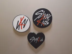 Stray kids, calamite / magneti