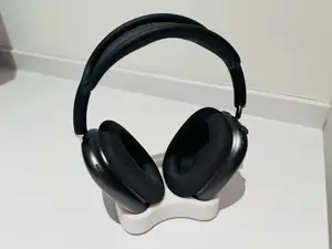 AirPods Max Stand