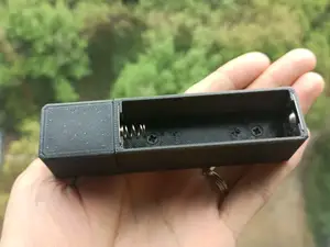 18650充电盒，锂电池简易充电器