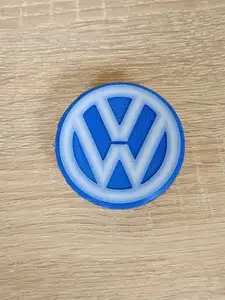 VW spining wheel caps