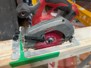 Milwaukee M18 Circular Saw Rip Fence