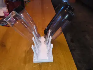 Bottle Holder Rack – 8 Bottles with Drip Tray