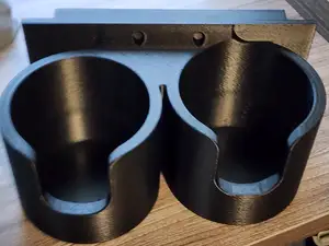 4th generation GMC Yukon 2nd row cup holder