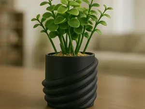 Elegant Chique Spiral Planter