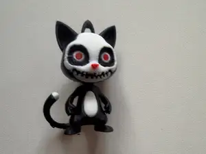 Schlüsselanhänger Katze mit Maske