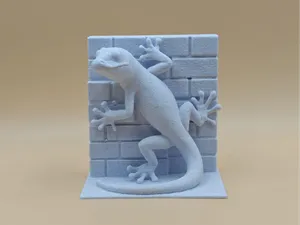 Gizmo the Gecko Wall Walker