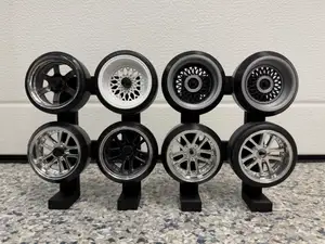 1:10 RC Wheel Stand w/ Lug Nuts