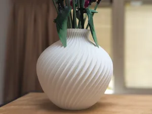 Large Vase 03 | With Brick Flower Holder