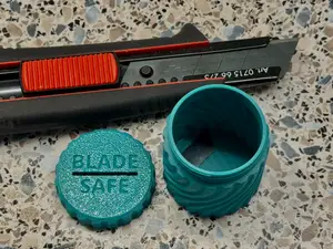Klingen Safe Blade Safe