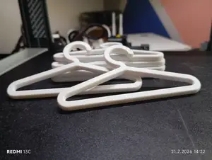 DOLL HANGER