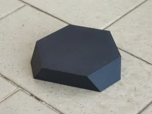 Simple base for models and statues