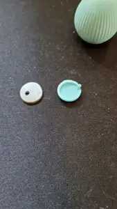 Replacement lid for cat toy ball