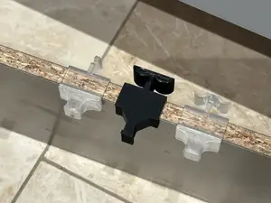 Siematic Kitchen plinth clips