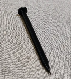 Geogrid nail. Gwóźdź do geokraty